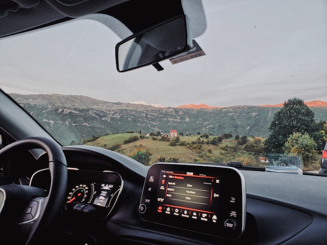 Cómo guardar dónde has aparcado en Android Auto